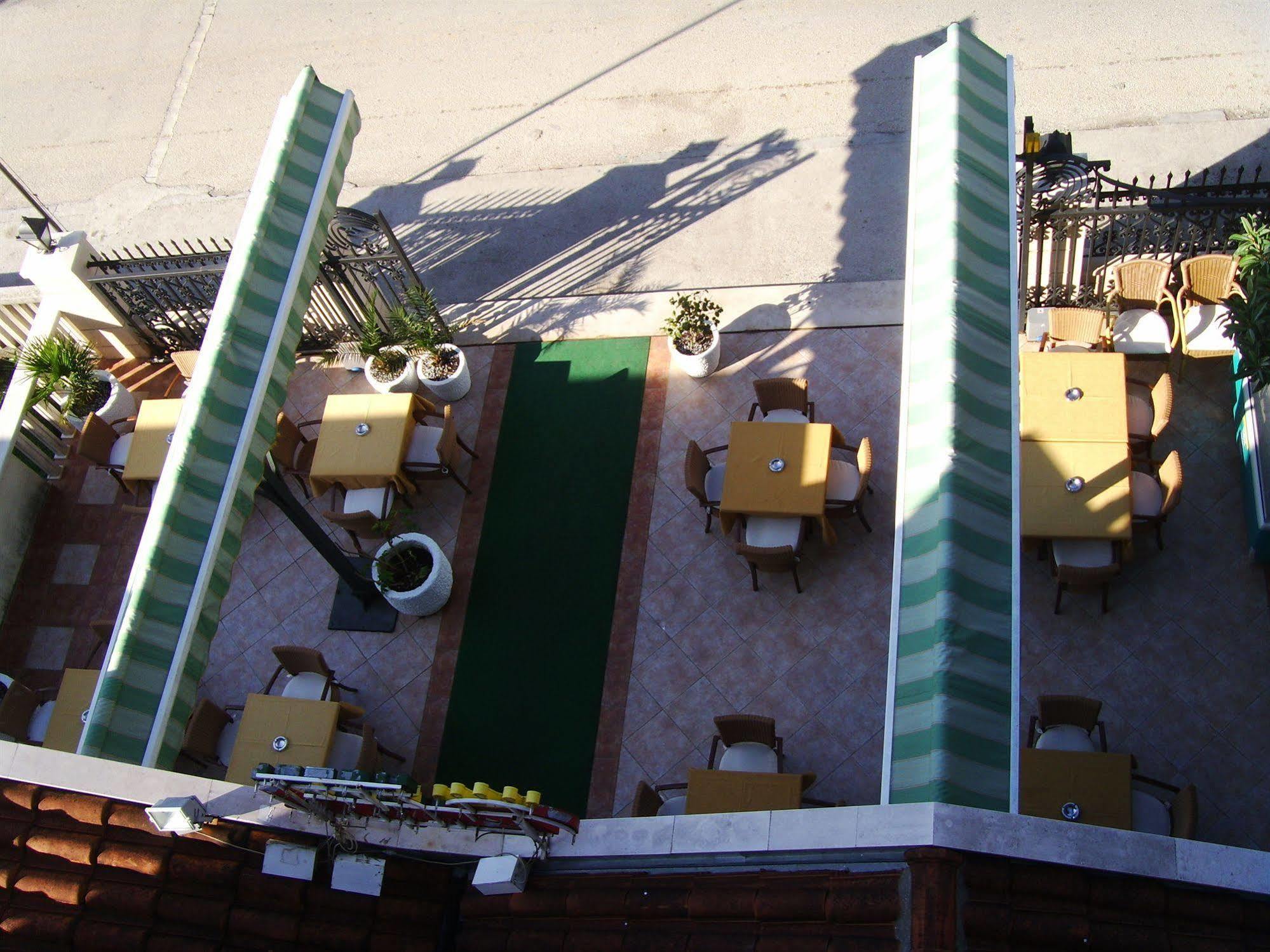 Hotel Villa Royal Teodo Esterno foto